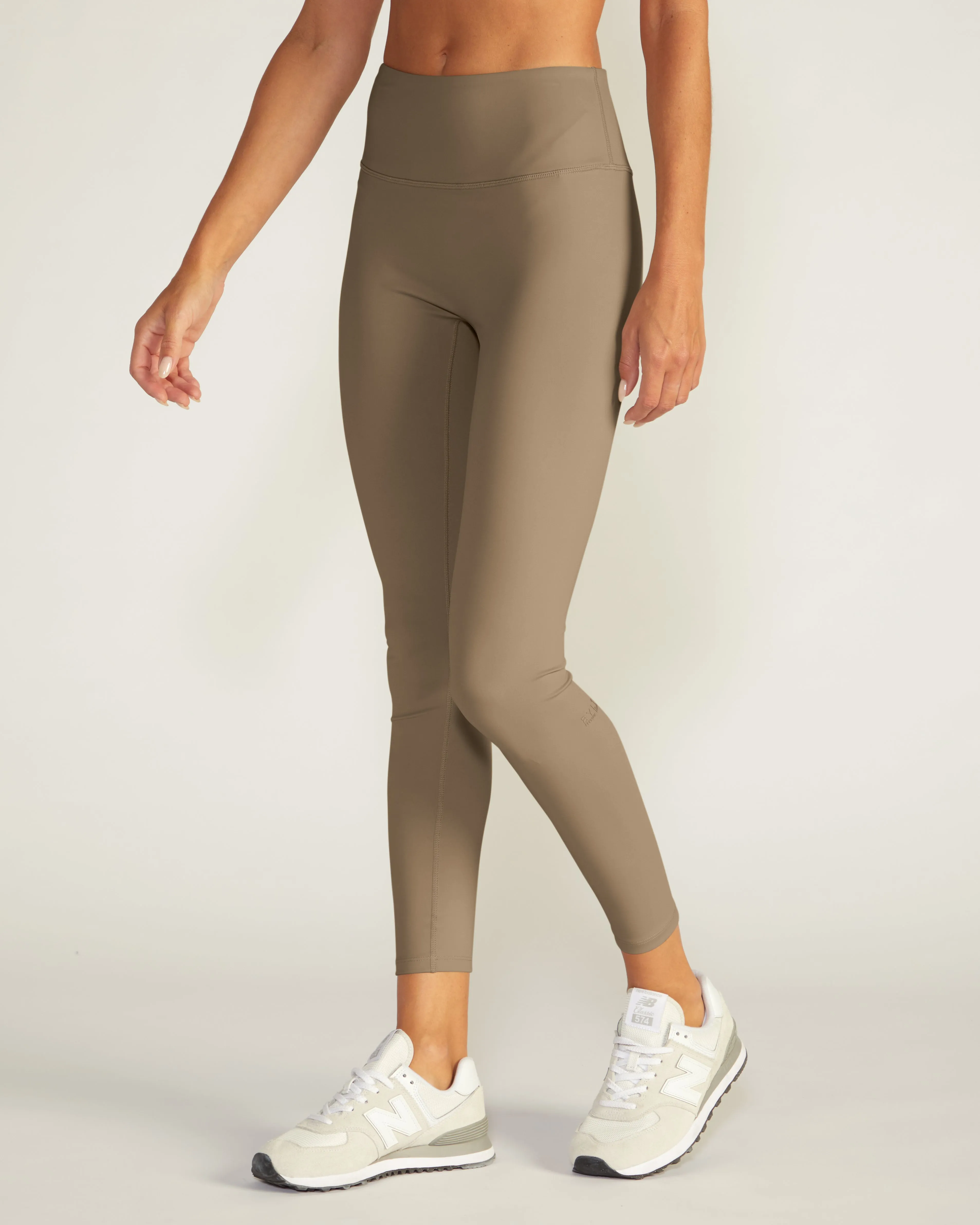 Metta High-Waist Leggings